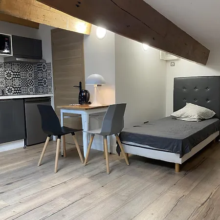 Studio 7 En Coliving 招待所 *